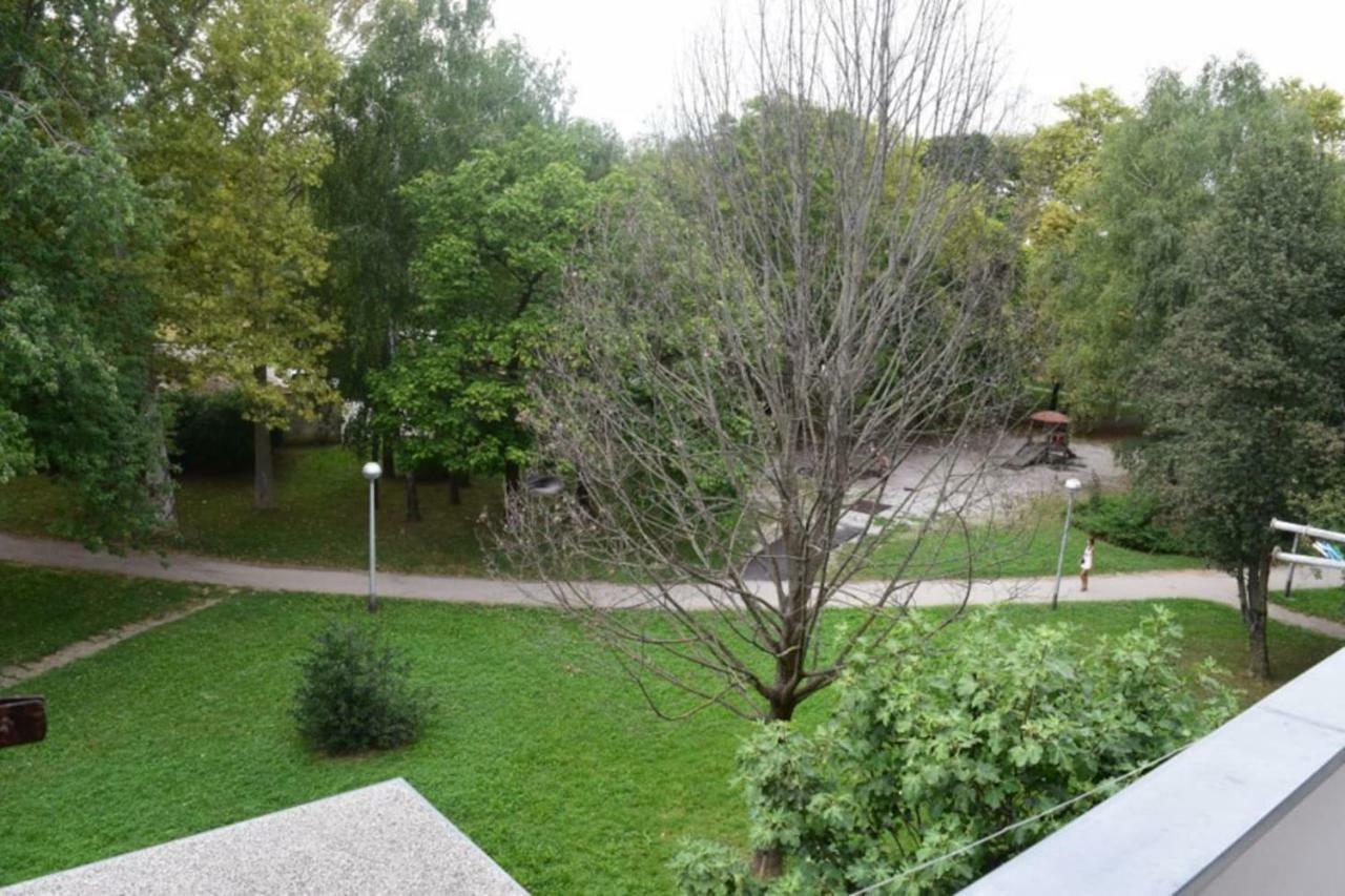 Vila Velebita, Sweet Cozy Appartement :) Zagreb Ngoại thất bức ảnh